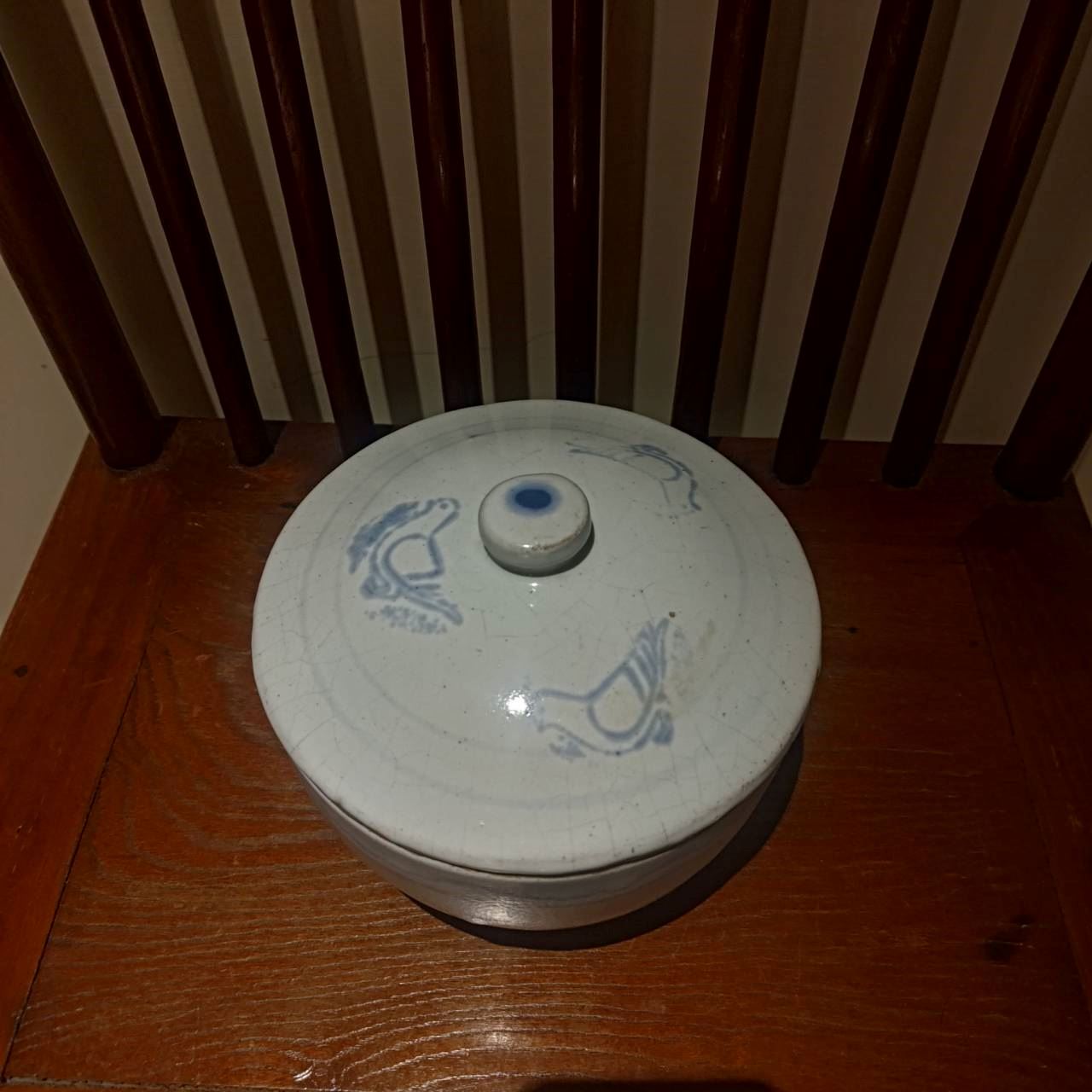 Rustic, vintage cooking pot with lid c. 1960s-1970s / 1960 至 1970 年代復古鄉村風老鍋（附蓋）白色款